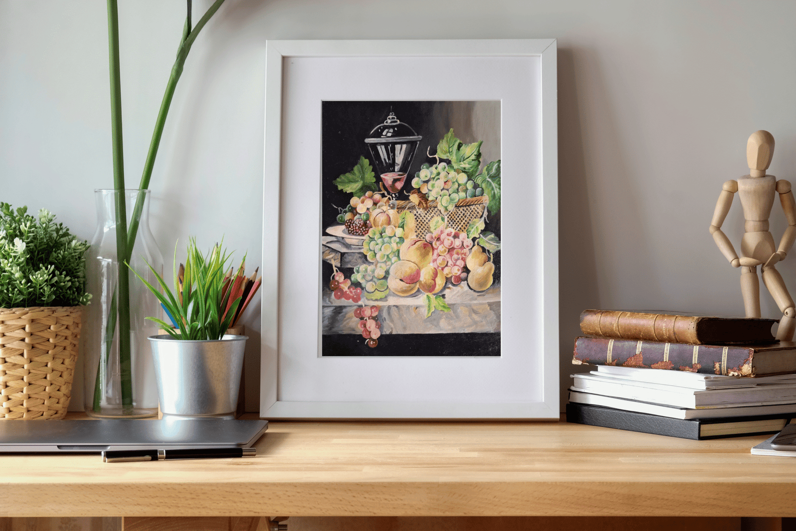 Martwa Natura: Brzoskwinia i Kosz